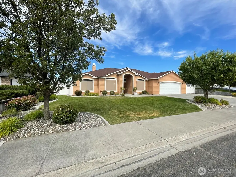 4078 Cove West Drive, Moses Lake, WA 98837 - #3