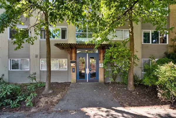 2111 E John Street #204, Seattle, WA 98112