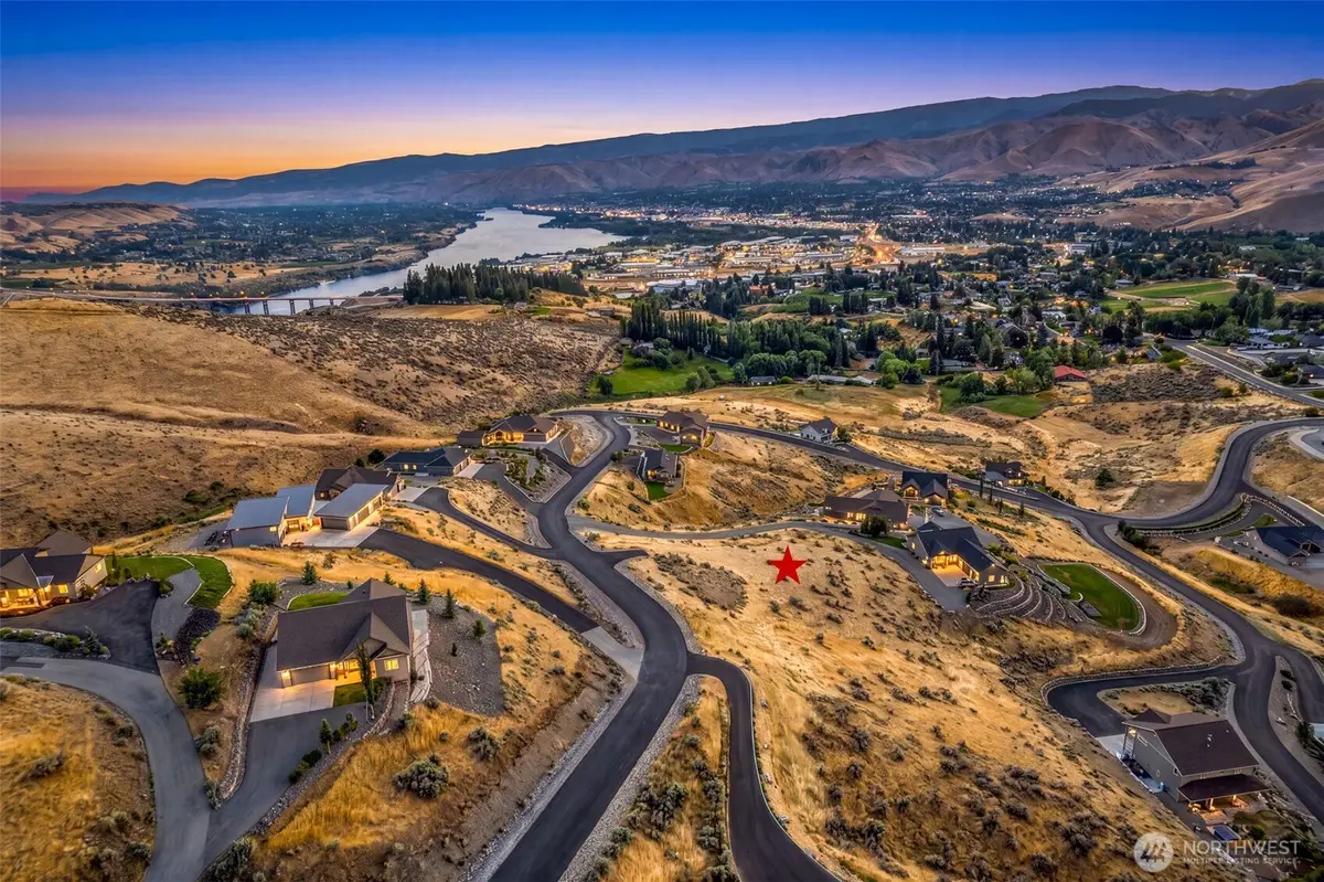 3775 Sky Crest Lane #11, Wenatchee, WA 98801 - #1
