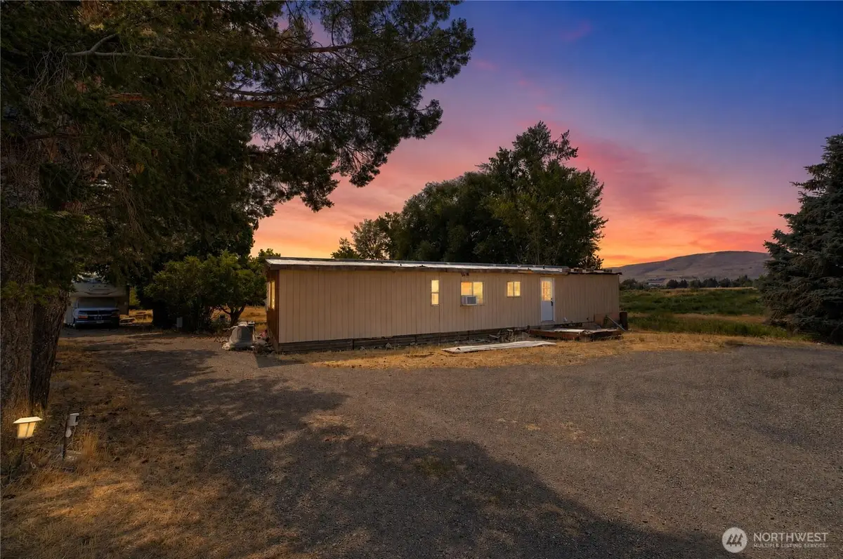 2322 Umptanum Road, Ellensburg, WA 98926 - #1