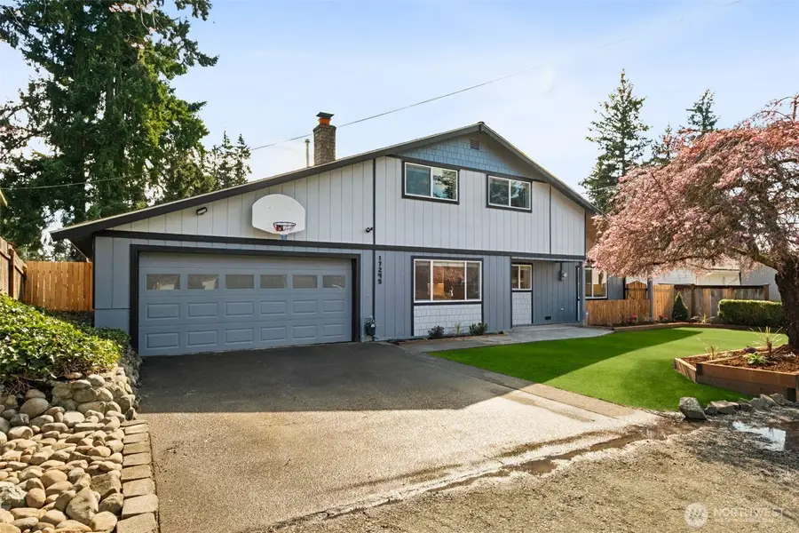 17245 SE 262nd Street, Covington, WA 98042 - #2