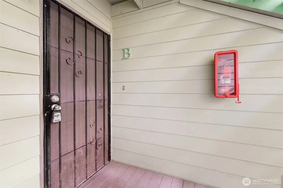 149 S 329th Place #B, Federal Way, WA 98003 - #2