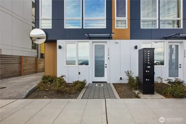 1778 Alki Avenue Sw, Seattle, WA 98116