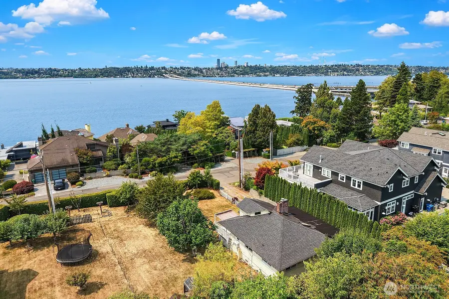 2728 60th Avenue Se, Mercer Island, WA 98040 - #3