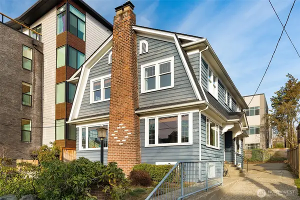 710 10 Avenue E, Seattle, WA 98102
