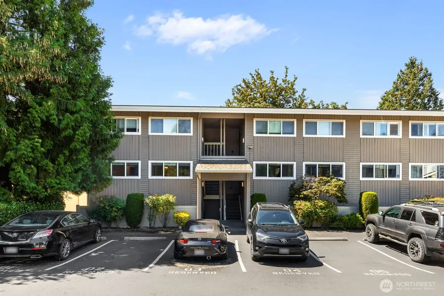 725 9th Avenue S #201, Kirkland, WA 98033 - #2