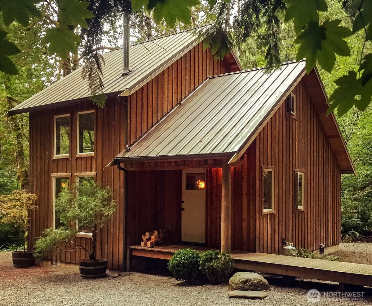 423 Lords Lake Loop, Quilcene, WA 98376 - #1