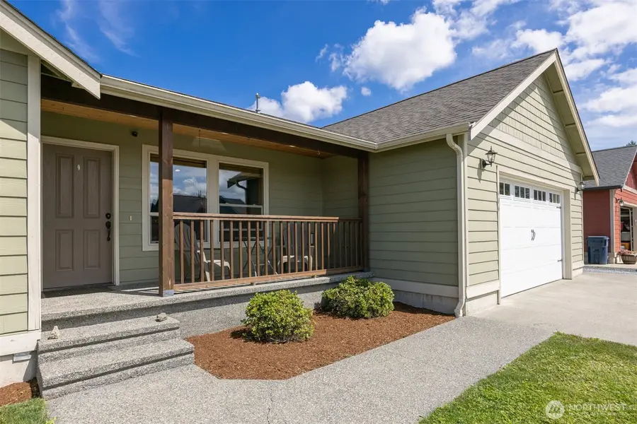 406 Amareen Court, Nooksack, WA 98276 - #2