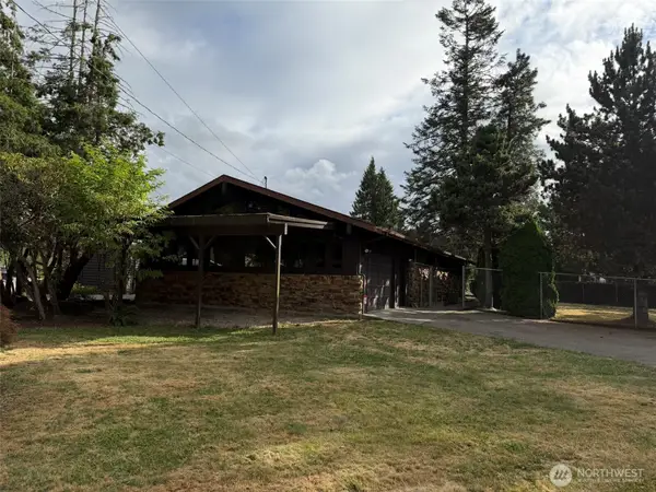 2704 125th Avenue Ct E, Edgewood, WA 98372
