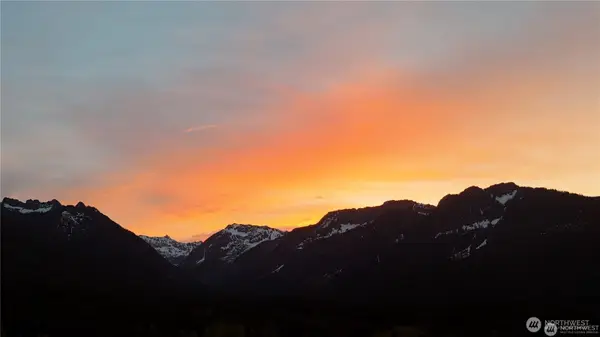 181 Innsbruck Drive, Snoqualmie Pass, WA 98068