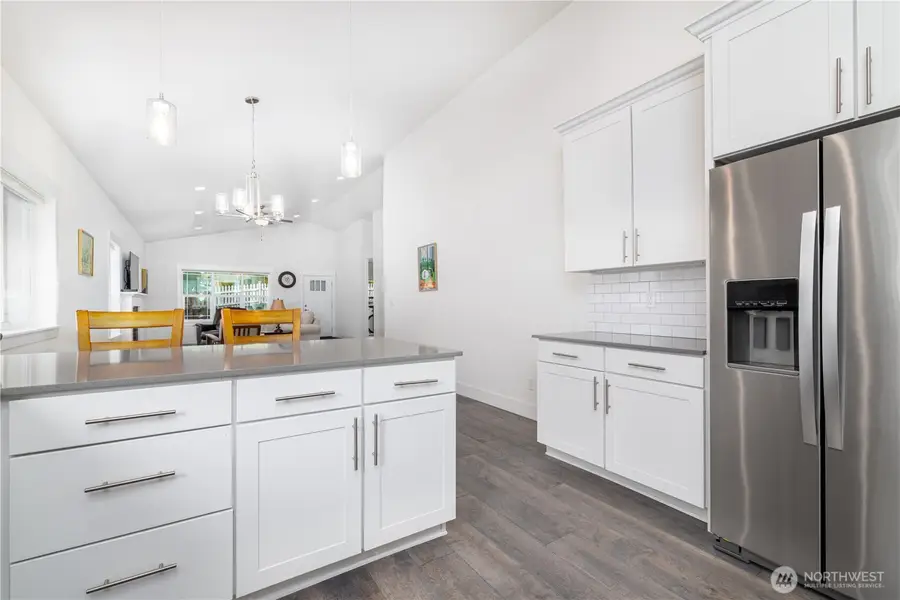 40 E Cedarland Lane, Allyn, WA 98524 - #3