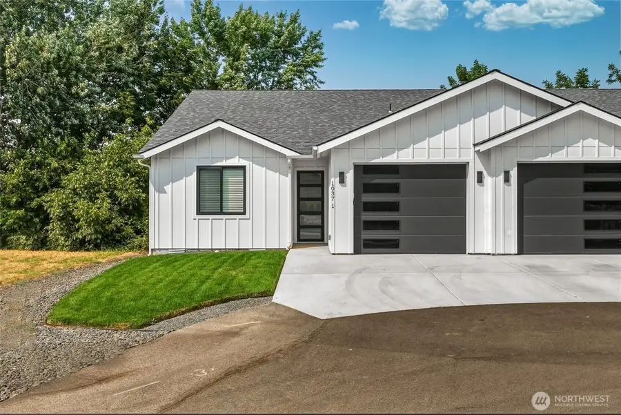 1037 SE Date Avenue #1, College Place, WA 99324 - #3