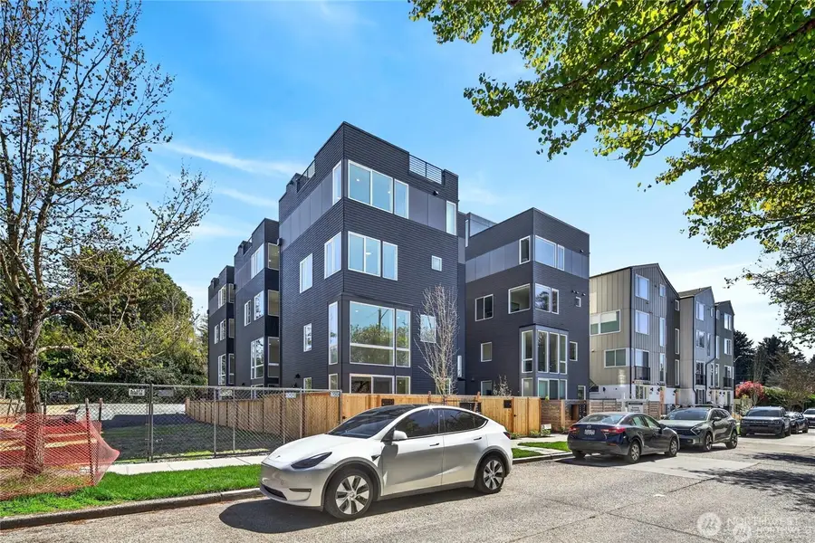 6318 41st Avenue Sw #E, Seattle, WA 98136 - #2