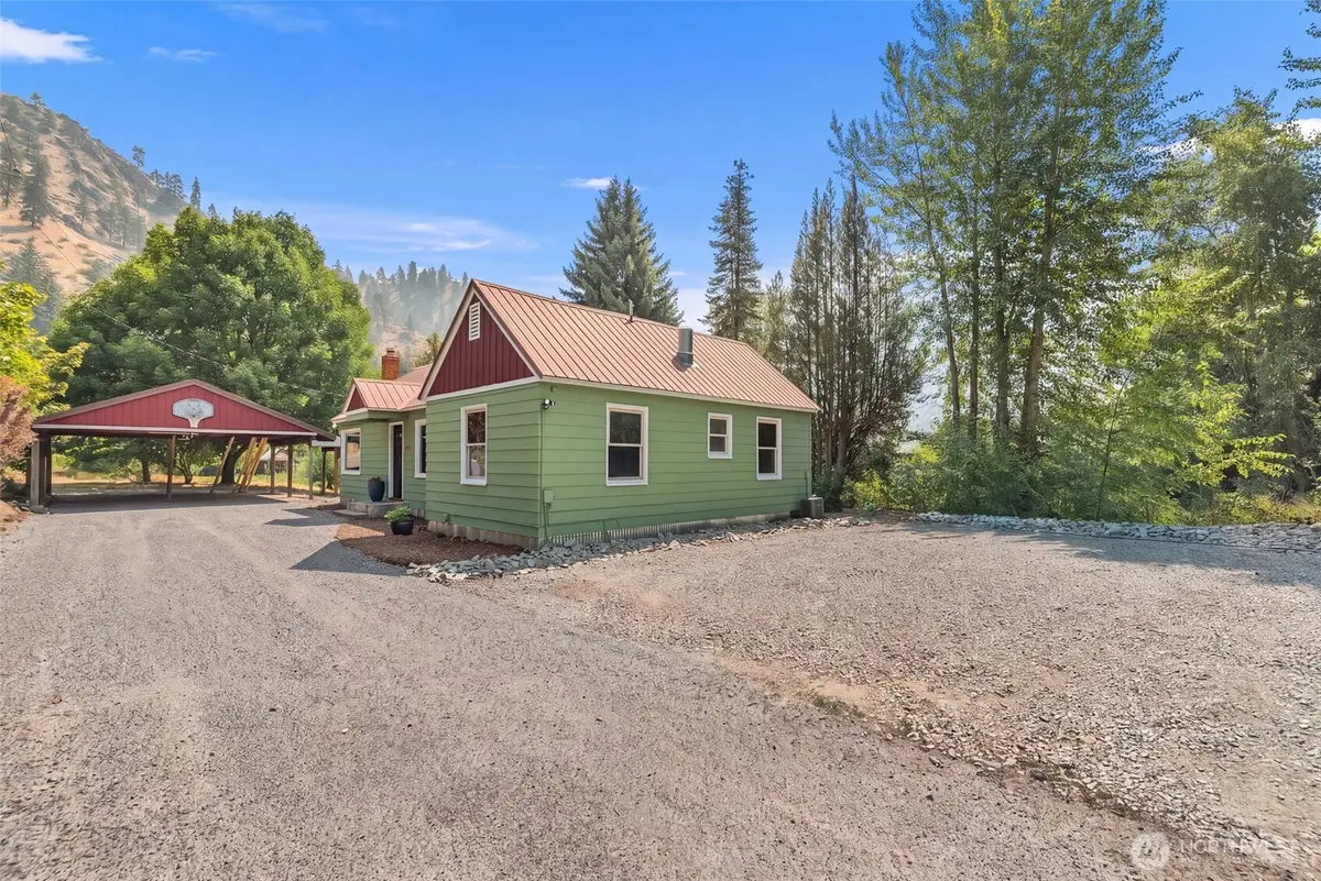 8811 Entiat River Road, Entiat, WA 98822 - #1