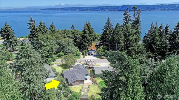 2942 Janet Avenue, Camano Island, WA 98282