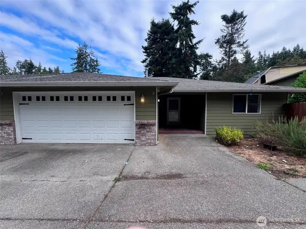 9105 176th Street Nw #B, Stanwood, WA 98292