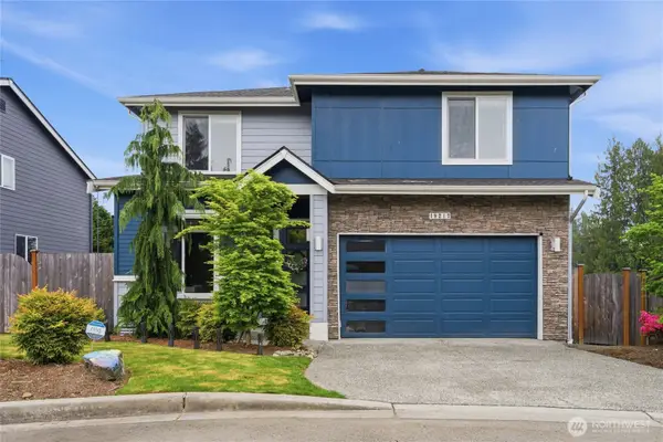 19217 8th Avenue W, Lynnwood, WA 98036