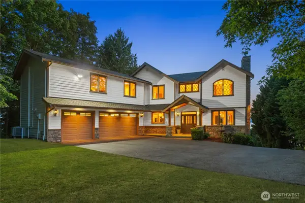 12510 Holmes Point Drive Ne, Kirkland, WA 98034