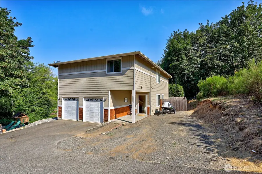 6110 Lakemont Lane, Bremerton, WA 98312 - #2