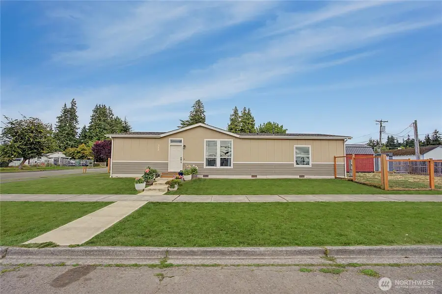 213 N Liberty Street, Port Angeles, WA 98362 - #2