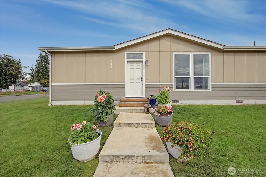 213 N Liberty Street, Port Angeles, WA 98362 - #3