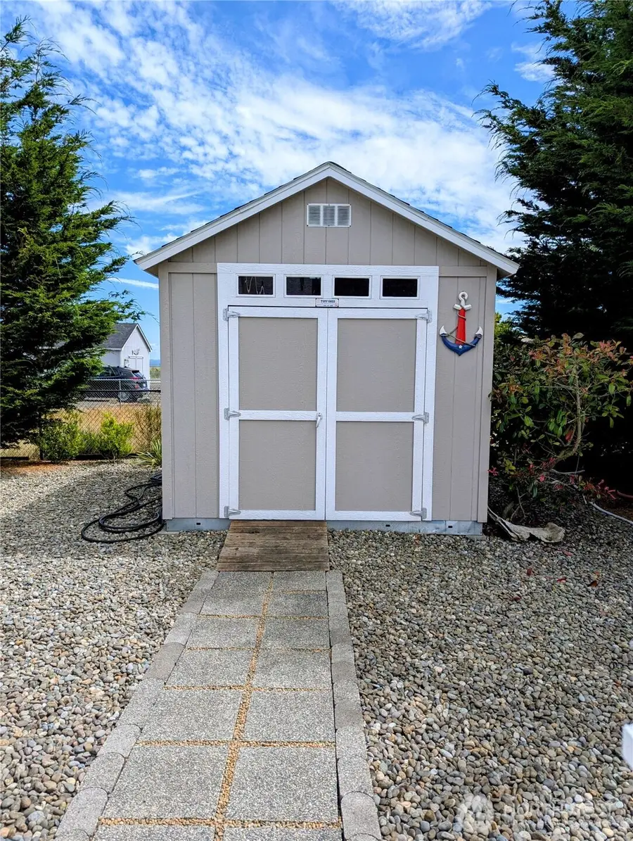 268 Sunrise Avenue Se, Ocean Shores, WA 98569 - #3