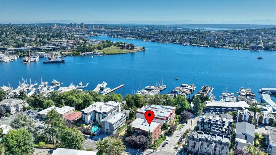 2450 Dexter Avenue N #303, Seattle, WA 98109 - #2