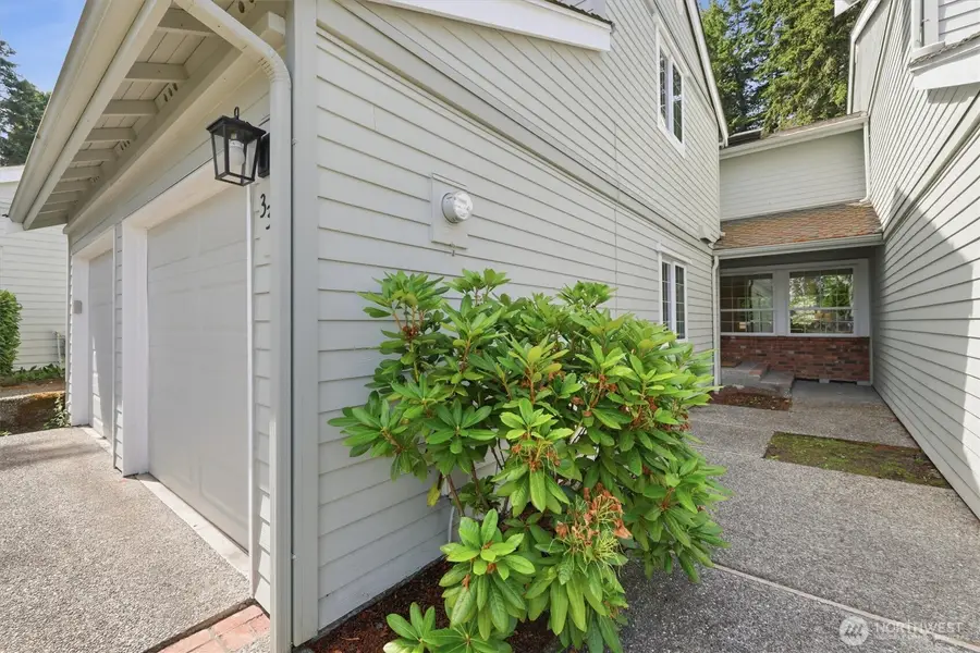 333 145th Place Se, Bellevue, WA 98007 - #2