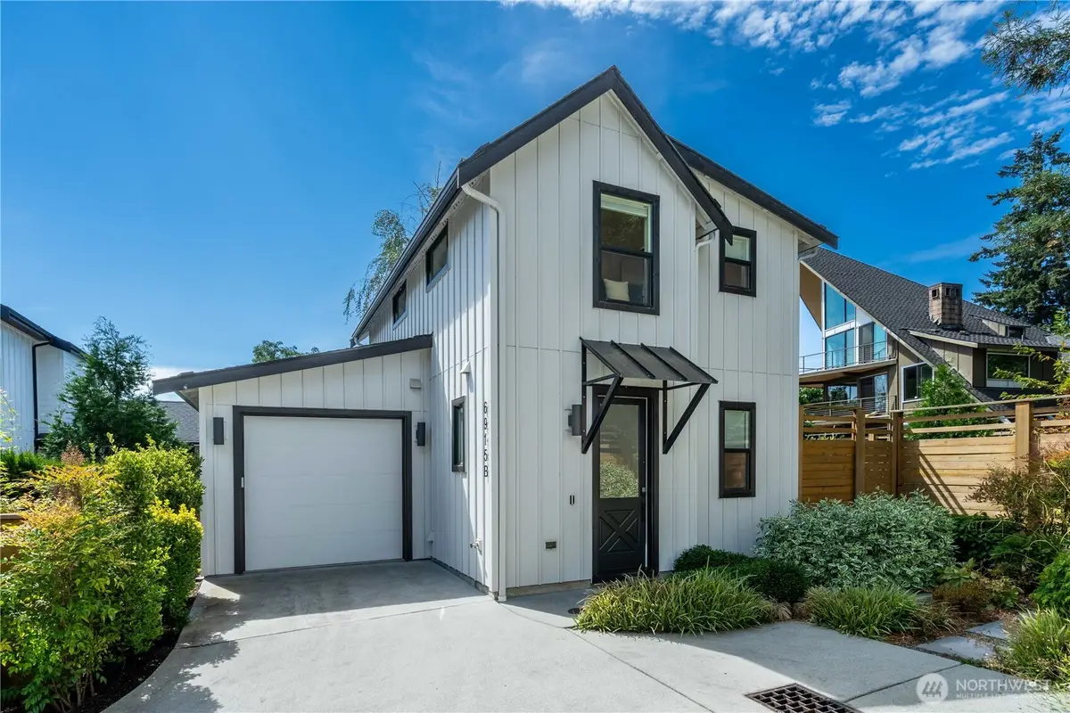 6915 55th Avenue S #B, Seattle, WA 98118 - #1