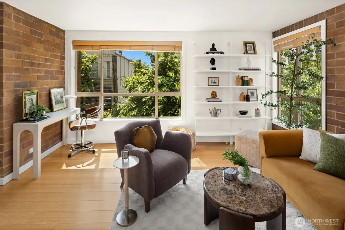 905 Cherry Street #205, Seattle, WA 98104 - #1