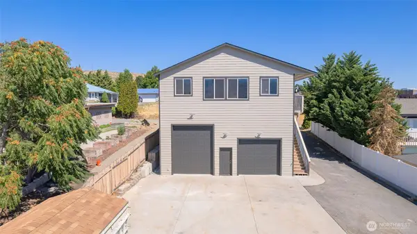 931 N Gale Avenue, East Wenatchee, WA 98802
