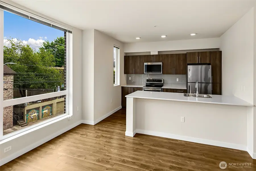 121 12th Avenue E #409, Seattle, WA 98102 - #2
