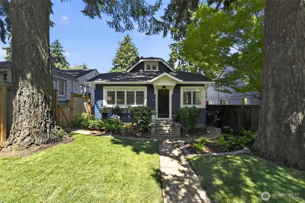 3806 E Galer Street, Seattle, WA 98112