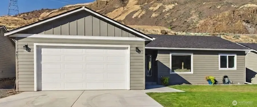 145 George Loop, Rock Island, WA 98850 - #2