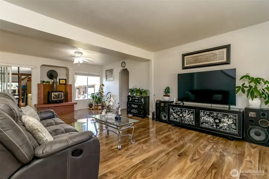 212 2nd Avenue N, Algona, WA 98001 - #2