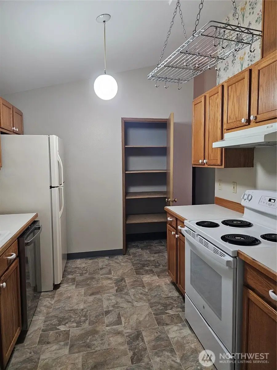 2306 Orchard Street S, Fircrest, WA 98466 - #2