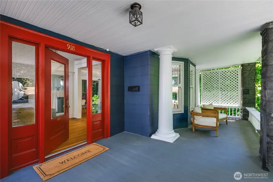 918 18th Avenue E, Seattle, WA 98122 - #2