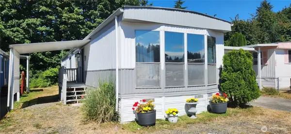 1273 SE Carl Pickle #33, Port Orchard, WA 98366