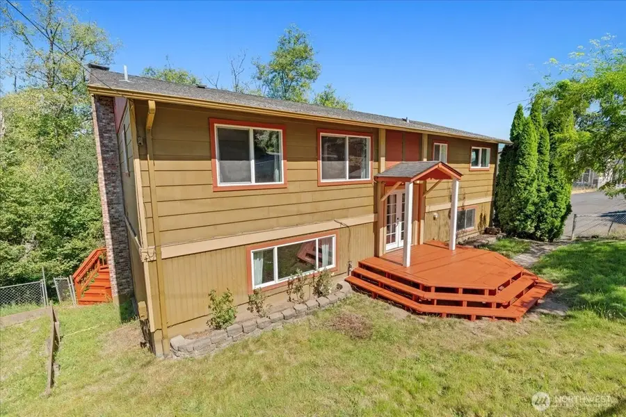 102 Green Hill Drive, Longview, WA 98632 - #2