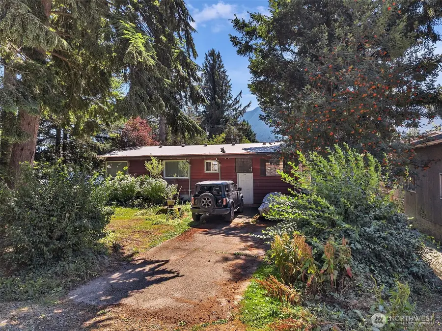332 E 2nd Street, North Bend, WA 98045 - #3