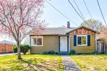 1032 S Rochester Street, Tacoma, WA 98465