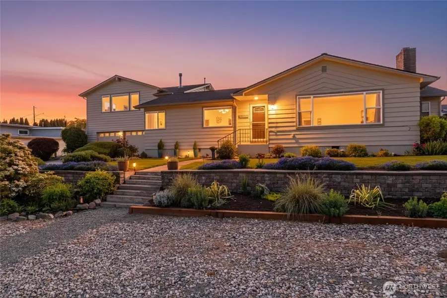 1119 Longview Avenue, Anacortes, WA 98221 - #2