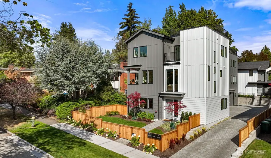 6026 41st Avenue Ne, Seattle, WA 98115 - #2