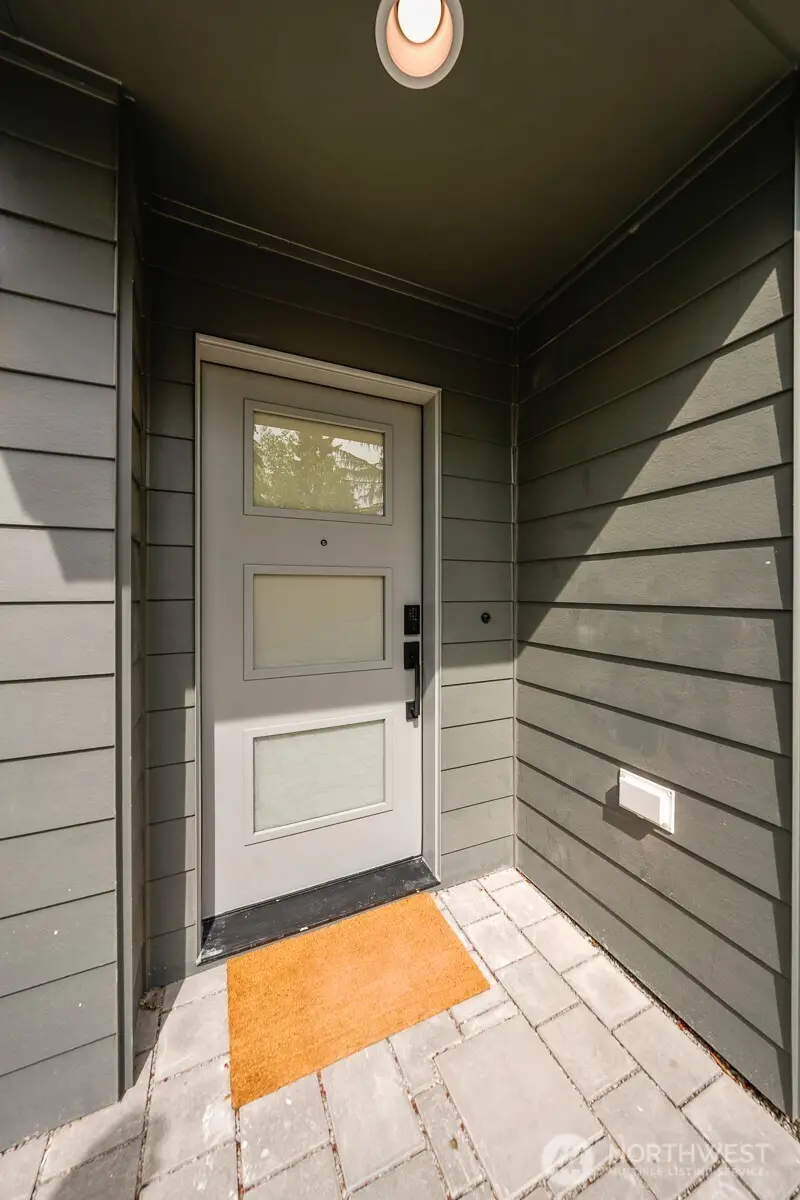 6028 41st Avenue Ne, Seattle, WA 98115 - #3