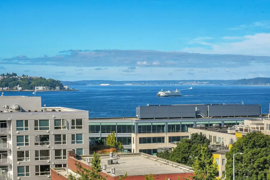 2319 1st Avenue #306, Seattle, WA 98121 - #3