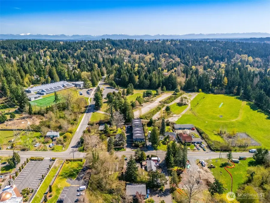 19837 25th Avenue Ne, Shoreline, WA 98155 - #3