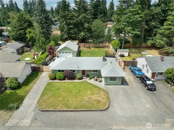 20818 77th Place W, Edmonds, WA 98026