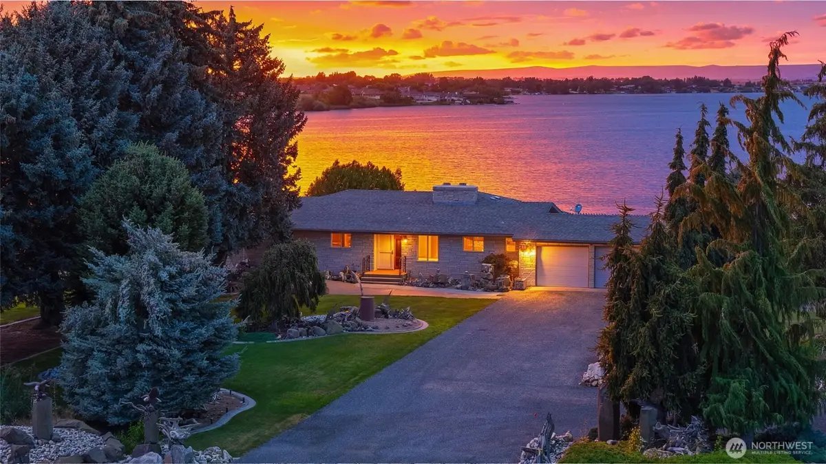 2928 W Marina Drive, Moses Lake, WA 98837 - #1