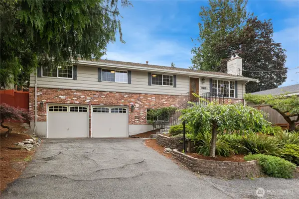 8912 229th Place Sw #A, Edmonds, WA 98026