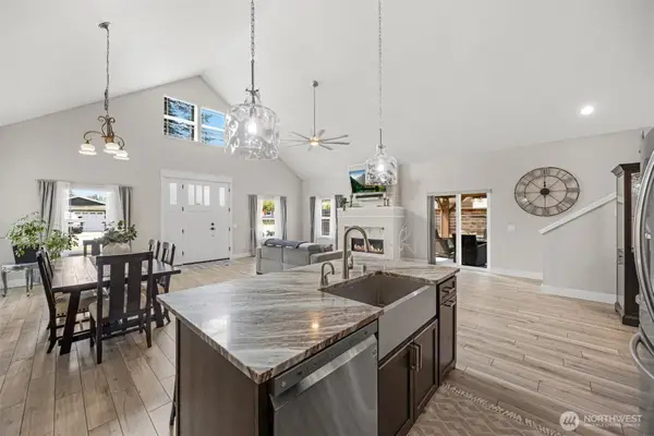 2003 Adams Avenue, Everett, WA 98203